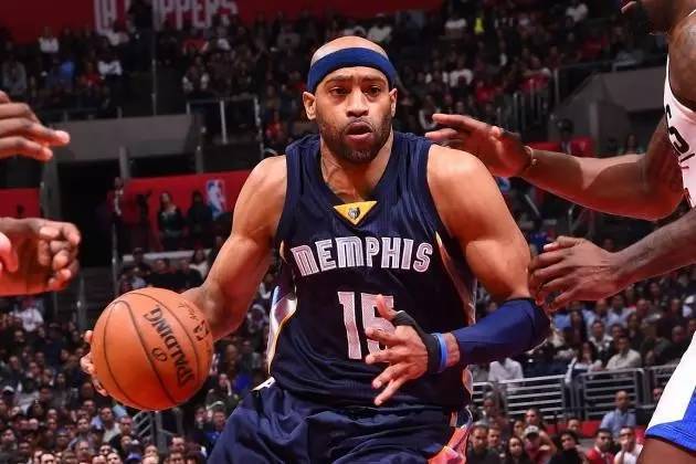 对恩比德来 对恩比德来