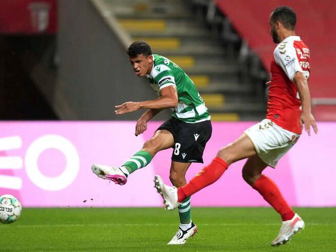 上闯进前十 上闯进前十